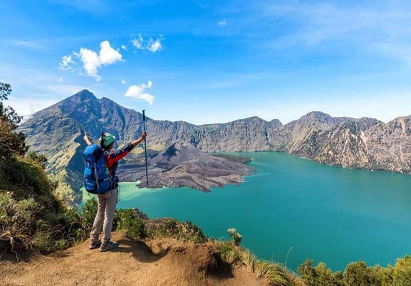 cover-trekking-mount-rinjani-summit